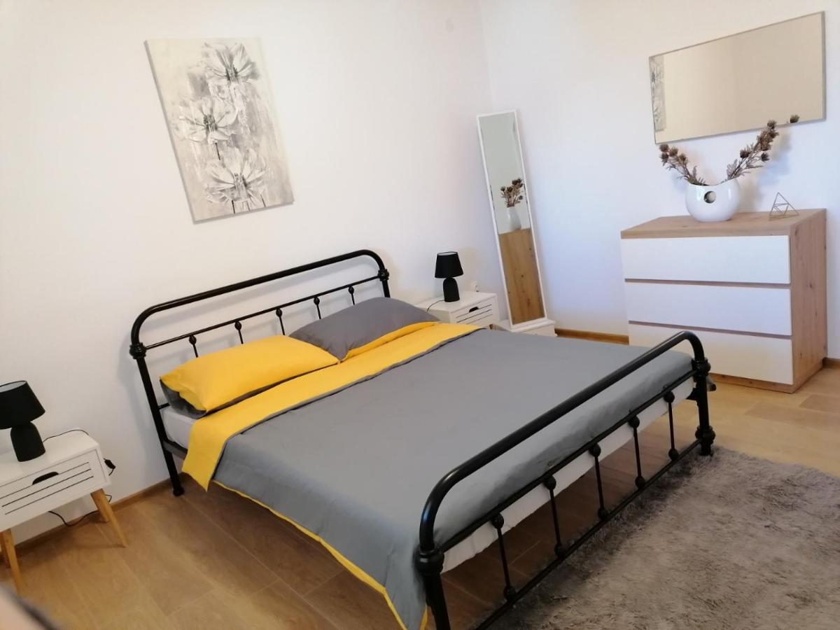 Apartman Nina Kali Exterior photo