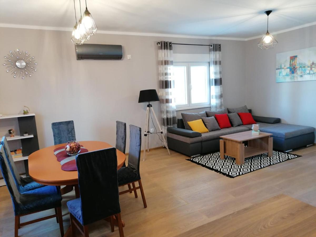 Apartman Nina Kali Exterior photo